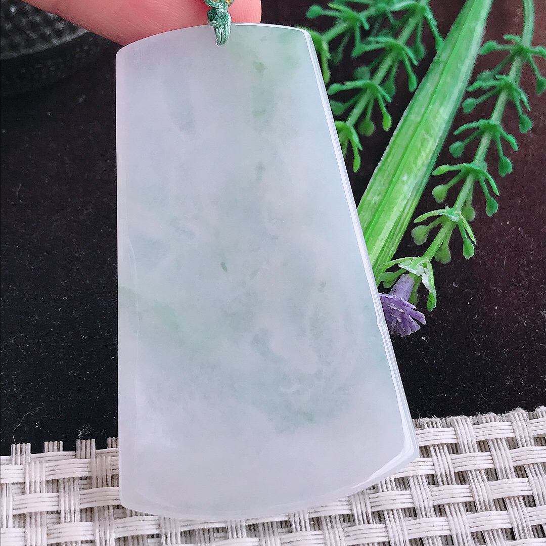 实拍A货翡翠62.5/38.8/5.6老坑冰纯起胶普贤菩萨吊坠翡翠玉观音