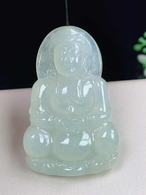 观音，尺寸47.8-31-5.8mm，D25lzy