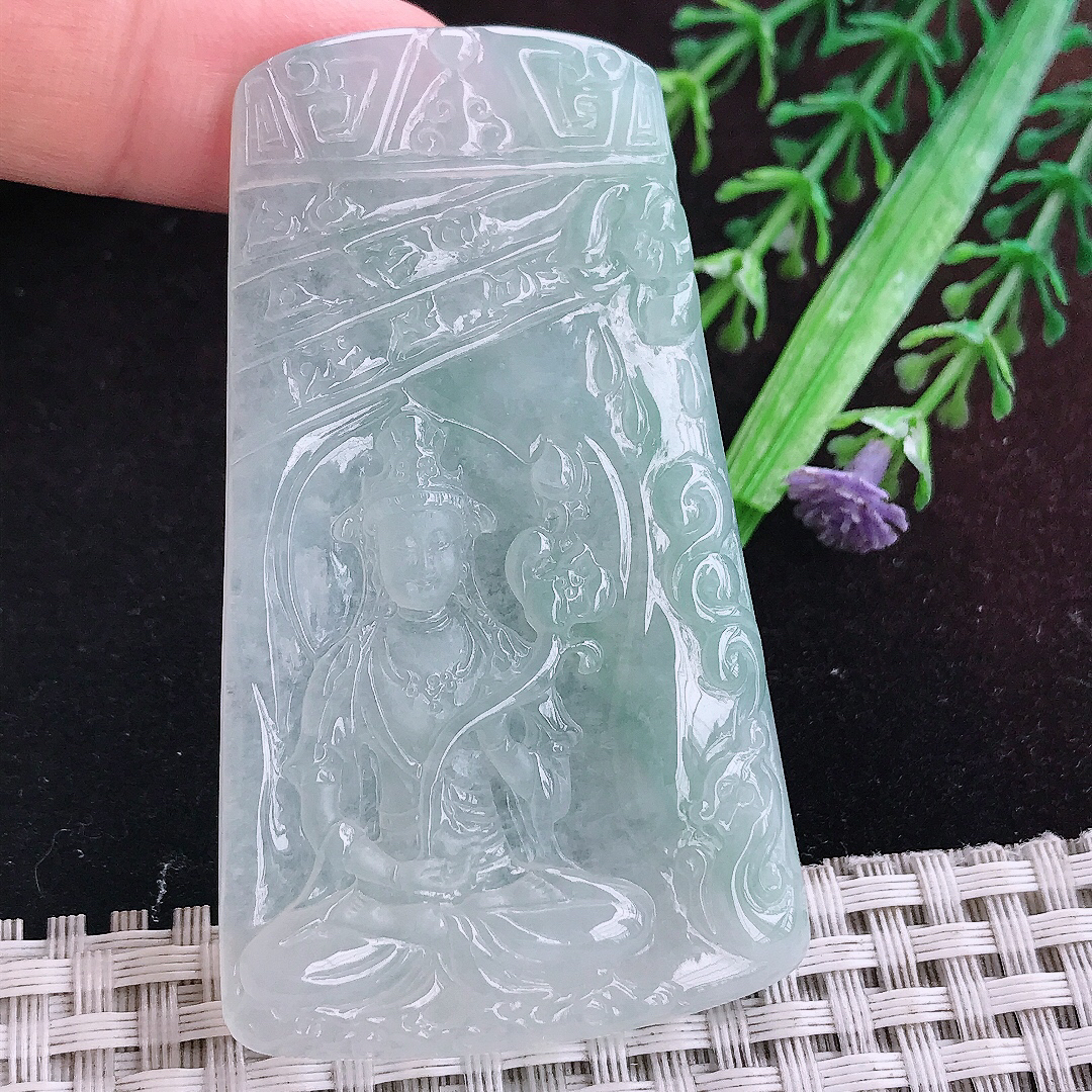 实拍A货翡翠66/39/5.6老坑冰胶晴底大势至菩萨吊坠翡翠玉持莲观音挂件