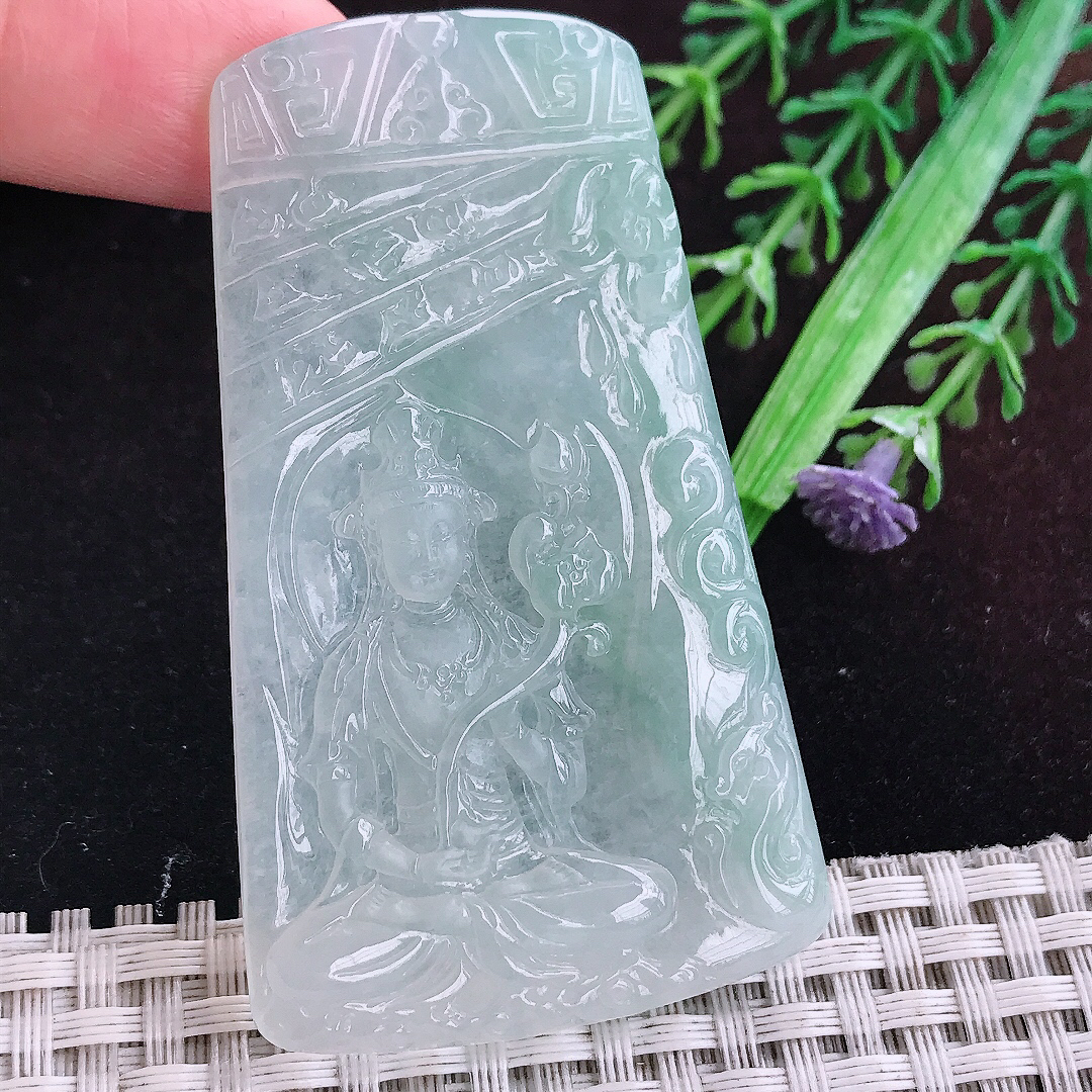 实拍A货翡翠66/39/5.6老坑冰胶晴底大势至菩萨吊坠翡翠玉持莲观音挂件
