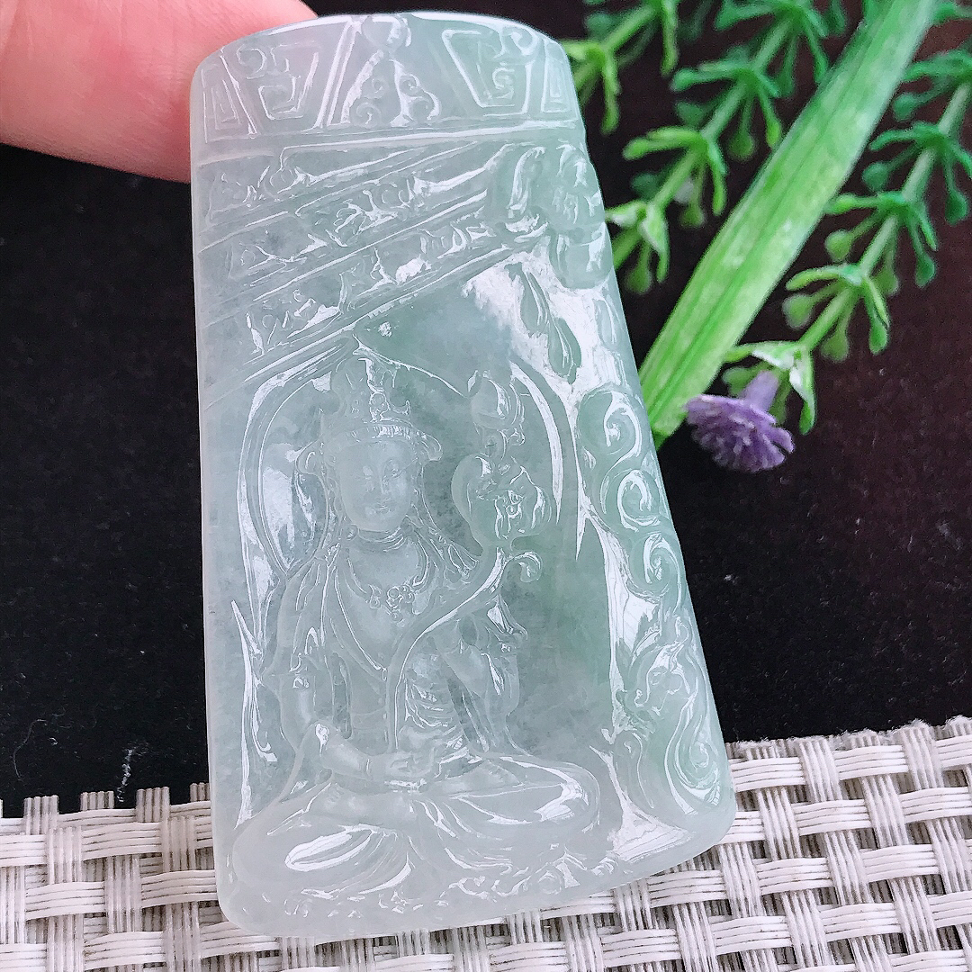 实拍A货翡翠66/39/5.6老坑冰胶晴底大势至菩萨吊坠翡翠玉持莲观音挂件