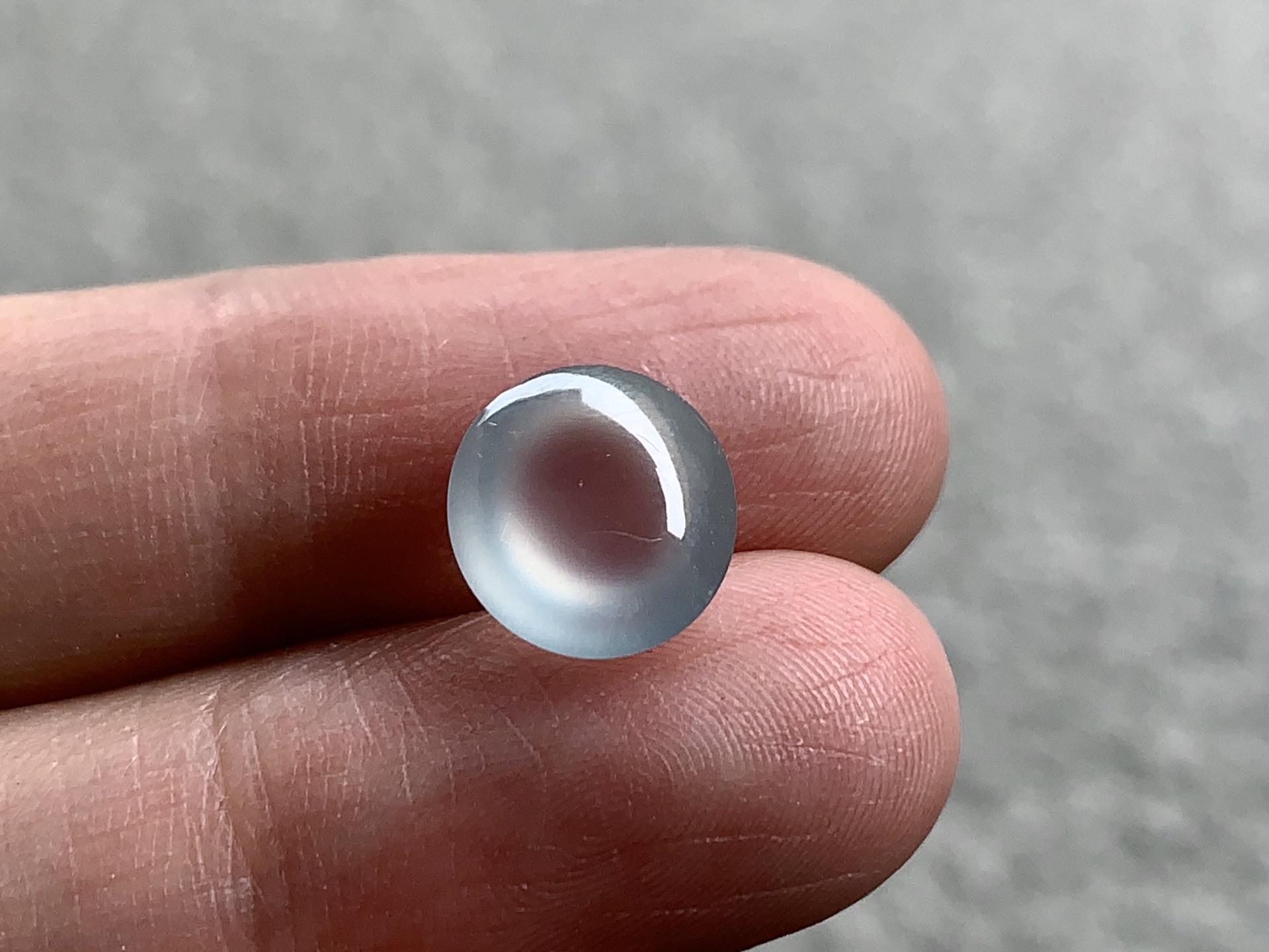 冰种蛋面，尺寸9.9×9.3×5.8