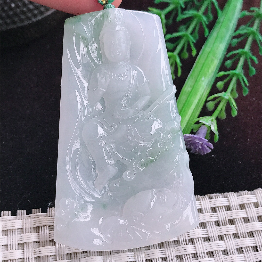 实拍A货翡翠62.5/38.8/5.6老坑冰纯起胶普贤菩萨吊坠翡翠玉观音