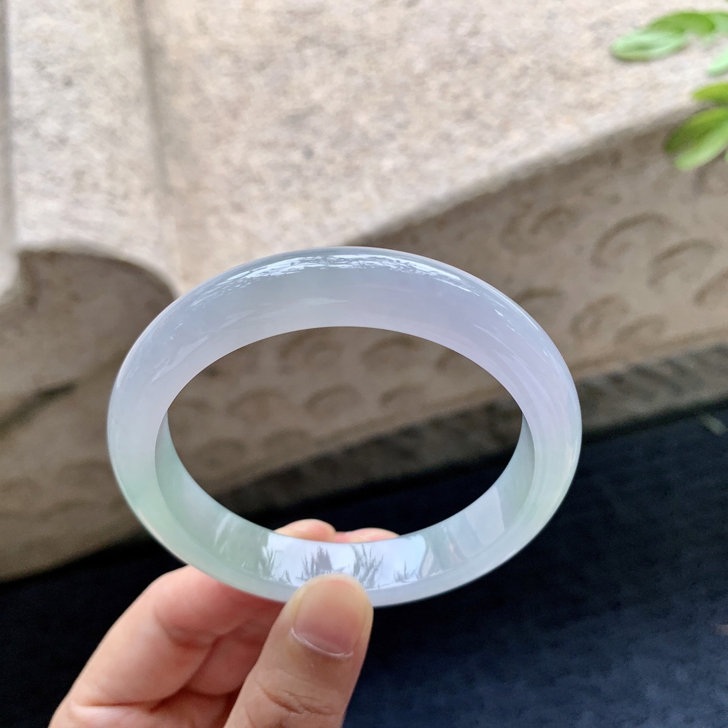 正圈55 56，圈口56.5/11.2/7.8，编码HJ082601，糯冰春彩，水润，种老，细腻，无裂
