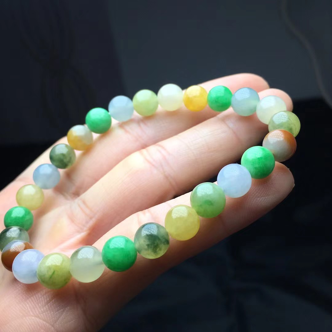 ️ 三彩手链，卡7.6～7.3mm，26颗，种好，玉质细腻，均匀，色彩丰富，颗颗精选