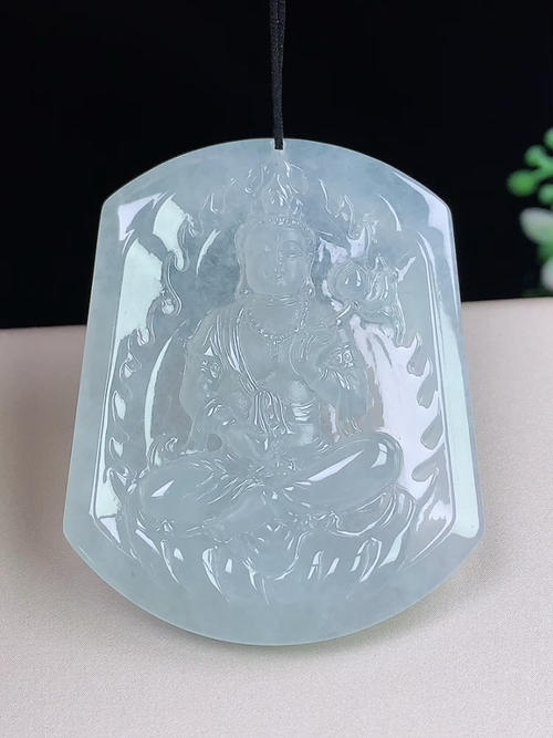 冰种大势至菩萨，无裂，尺寸47.7-38.2-4.8mm，D25yaf