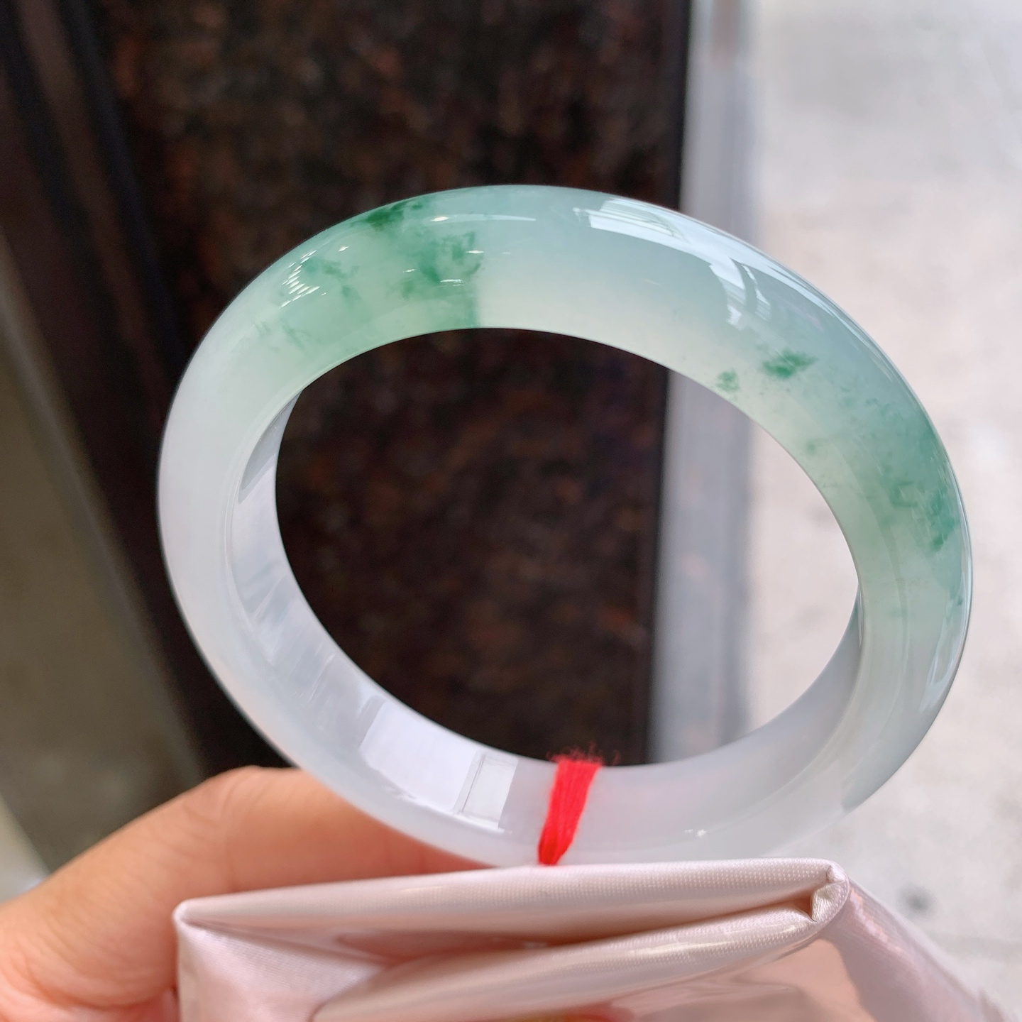 正圈冰飘花，无裂，冰润
