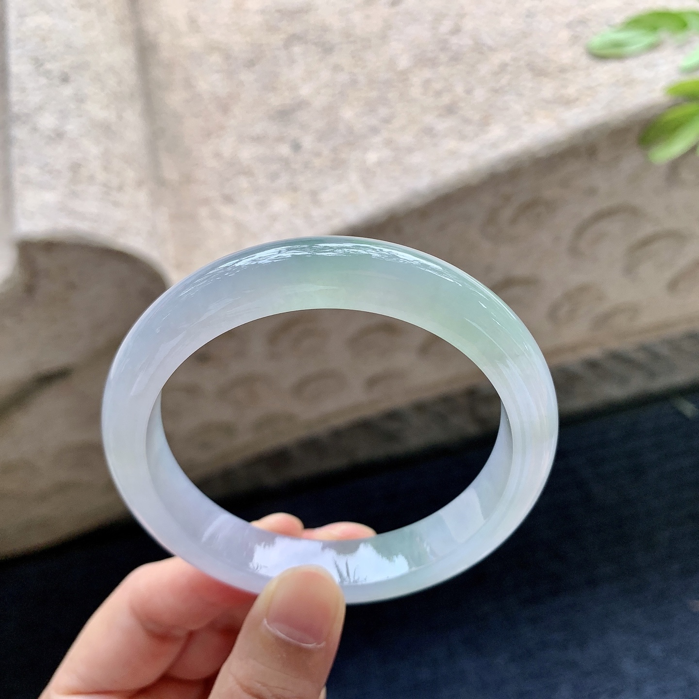 正圈55 56，圈口56.5/11.2/7.8，编码HJ082601，糯冰春彩，水润，种老，细腻，无裂