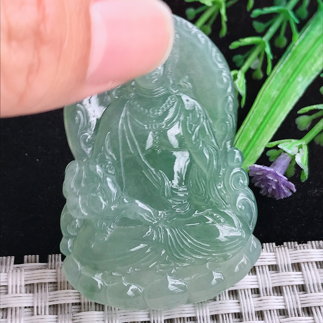 实拍A货翡翠51.6/36/5.5老坑冰透起胶冰晴满绿观音菩萨吊坠翡翠玉挂件