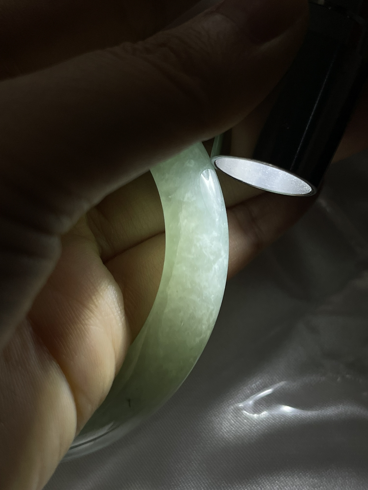 圈口52.5，冰糯种果绿色翡翠正圈手镯