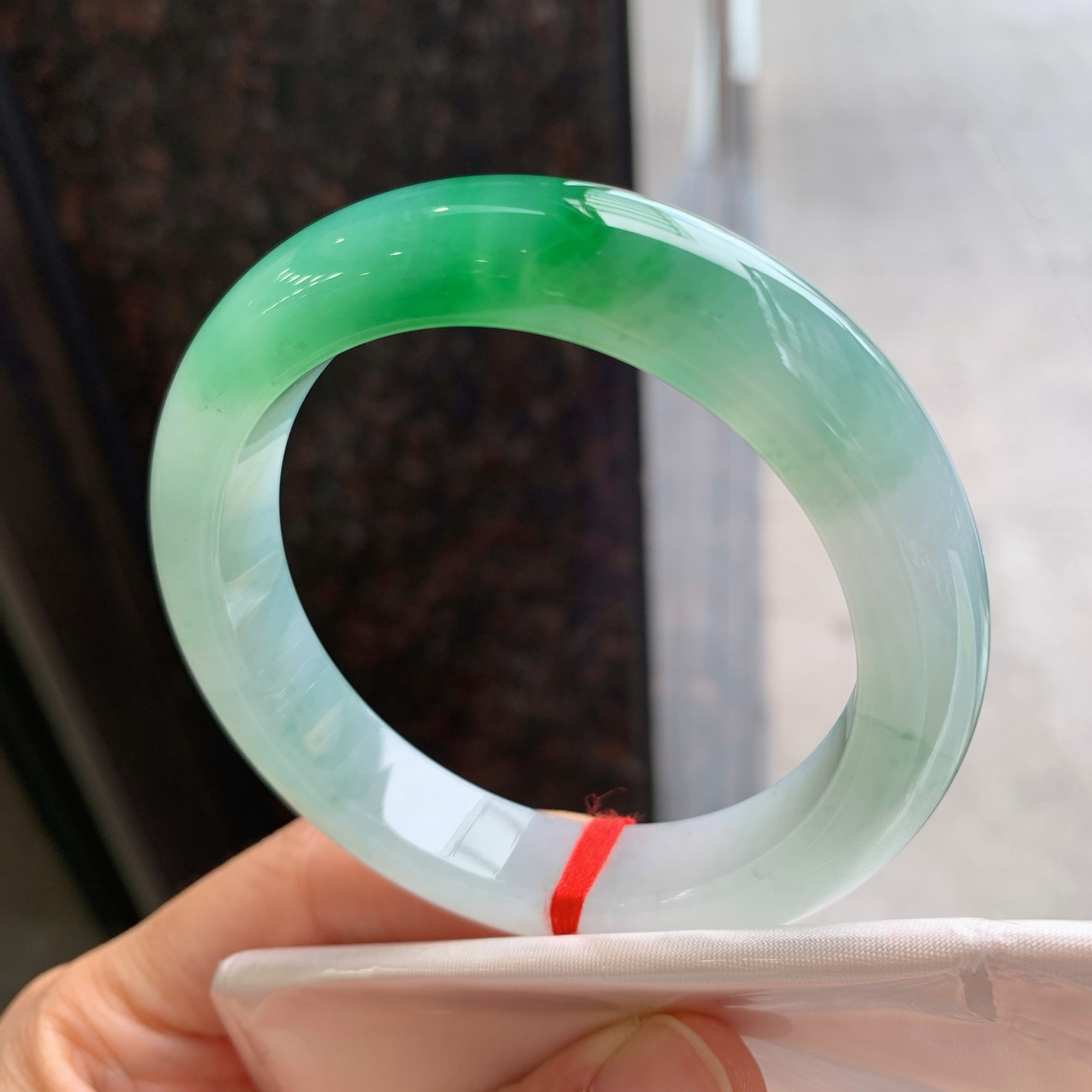 正圈飘绿 无裂 细腻
