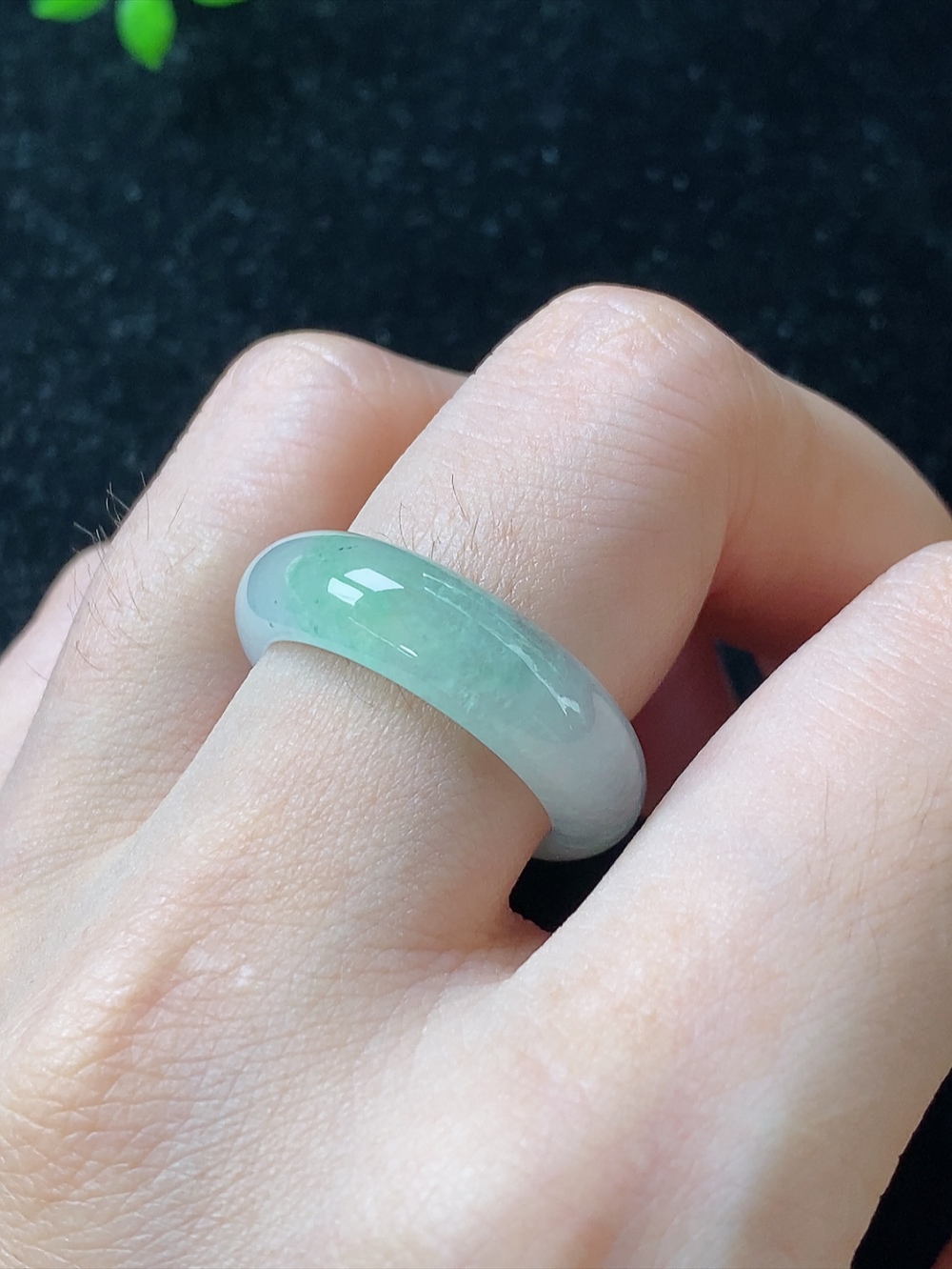 冰飘绿戒指，尺寸6.6-3.4mm,18号手寸，825mddy