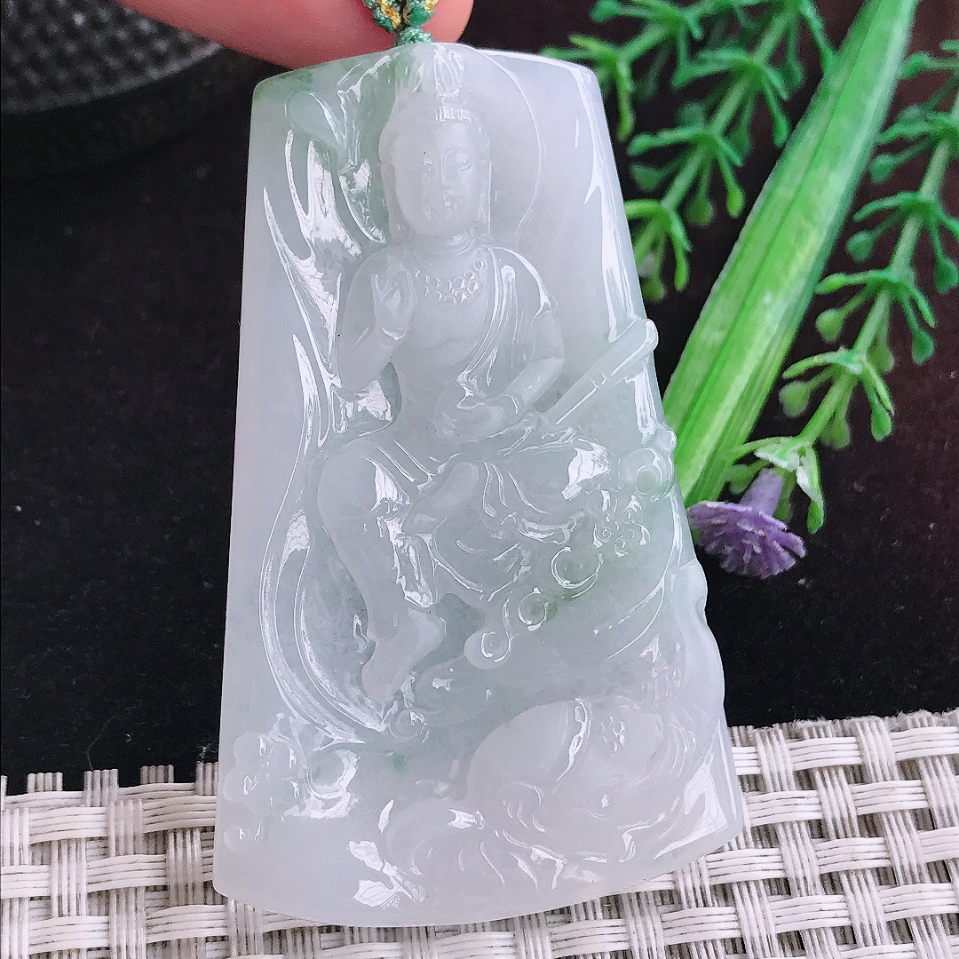 实拍A货翡翠62.5/38.8/5.6老坑冰纯起胶普贤菩萨吊坠翡翠玉观音