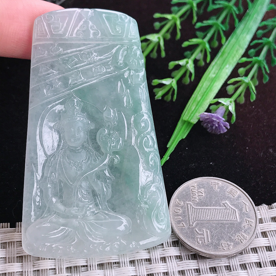 实拍A货翡翠66/39/5.6老坑冰胶晴底大势至菩萨吊坠翡翠玉持莲观音挂件