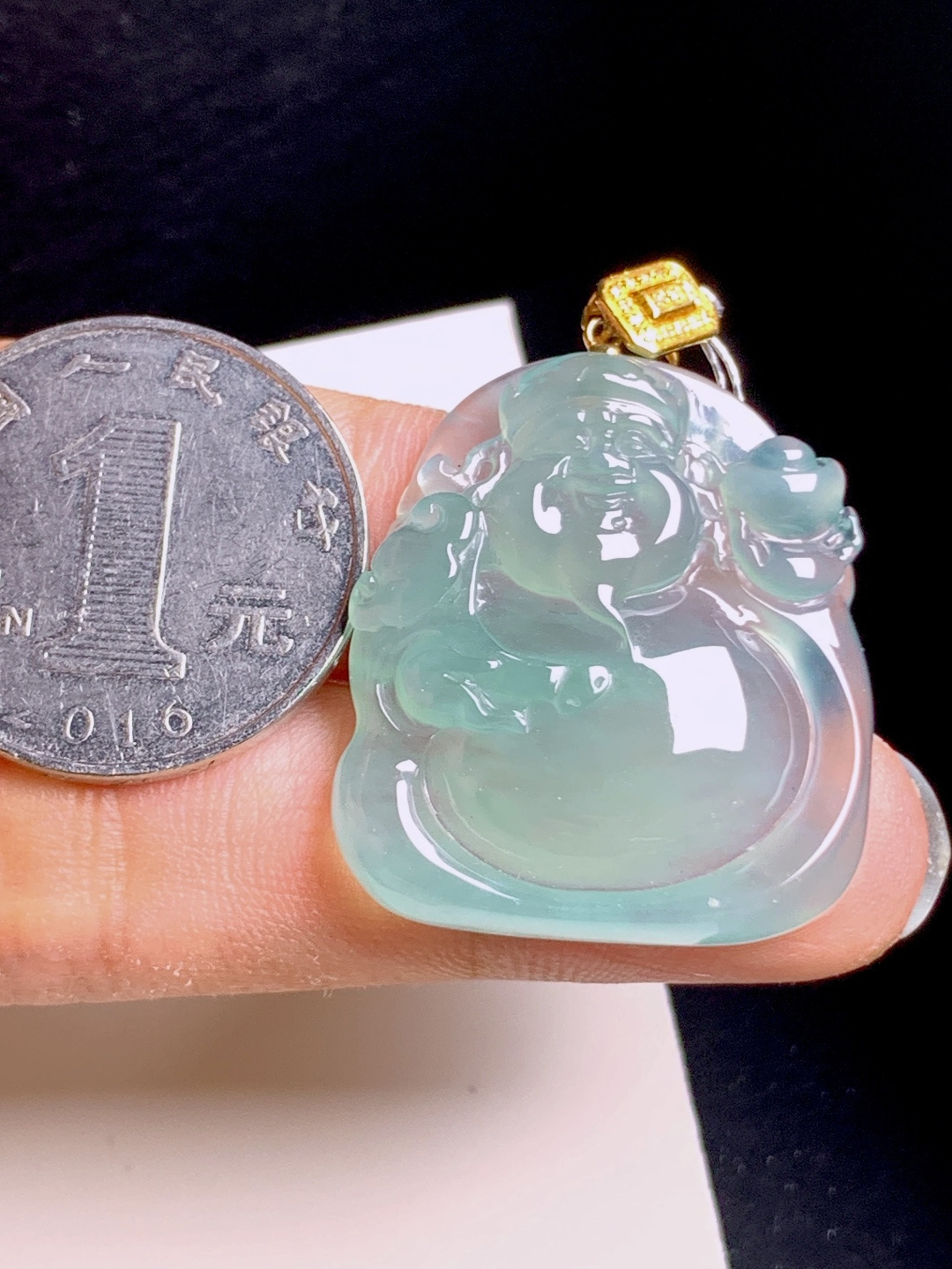 高冰晴水财神爷吊坠，水润清透，雕工喜庆，招财纳福，裸石30.1-27.1-6.637.5，18