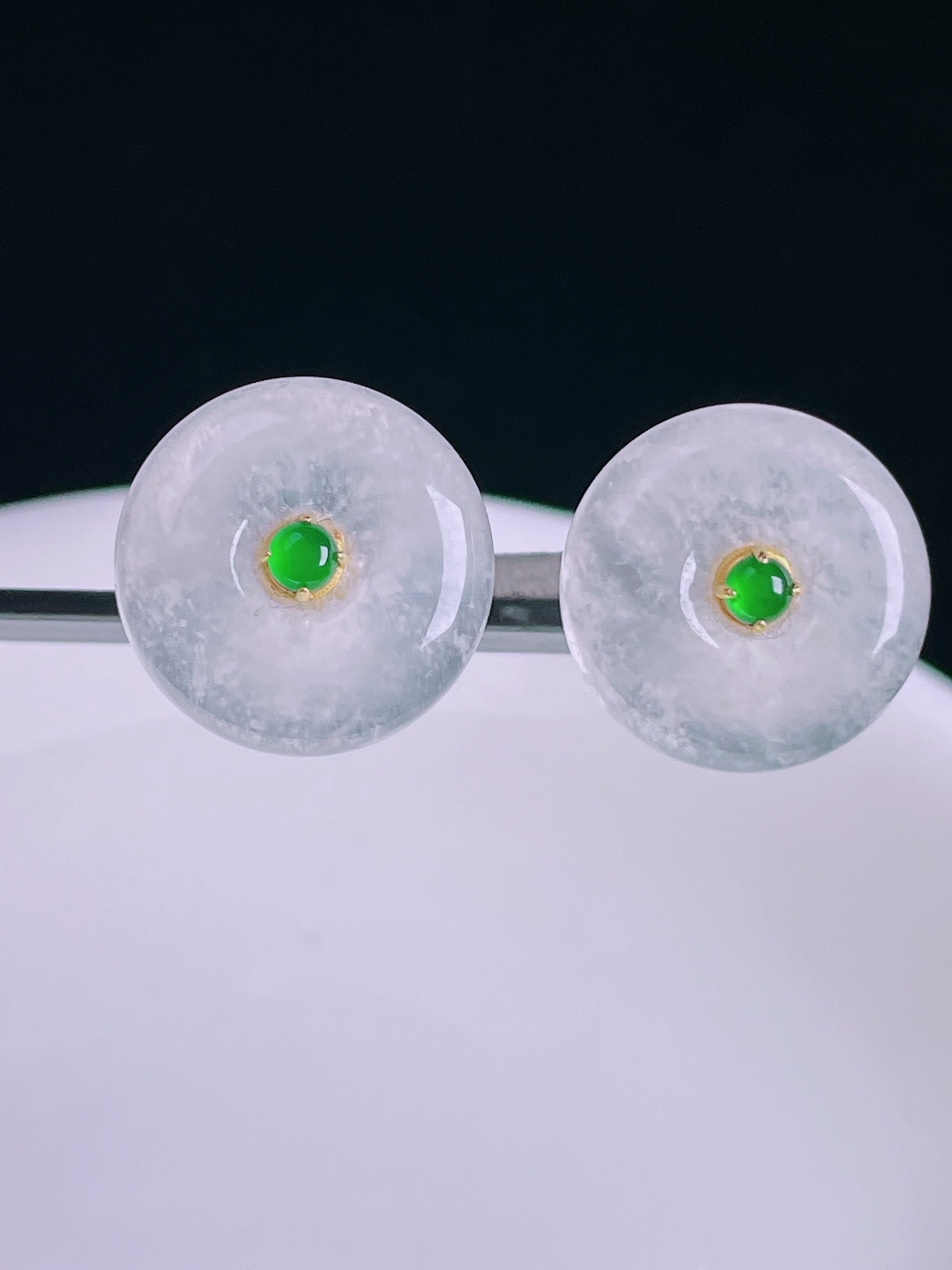 ️高冰耳钉，18k镶嵌，老种起光，细底通透，尺寸：裸石13.6/3mm0825