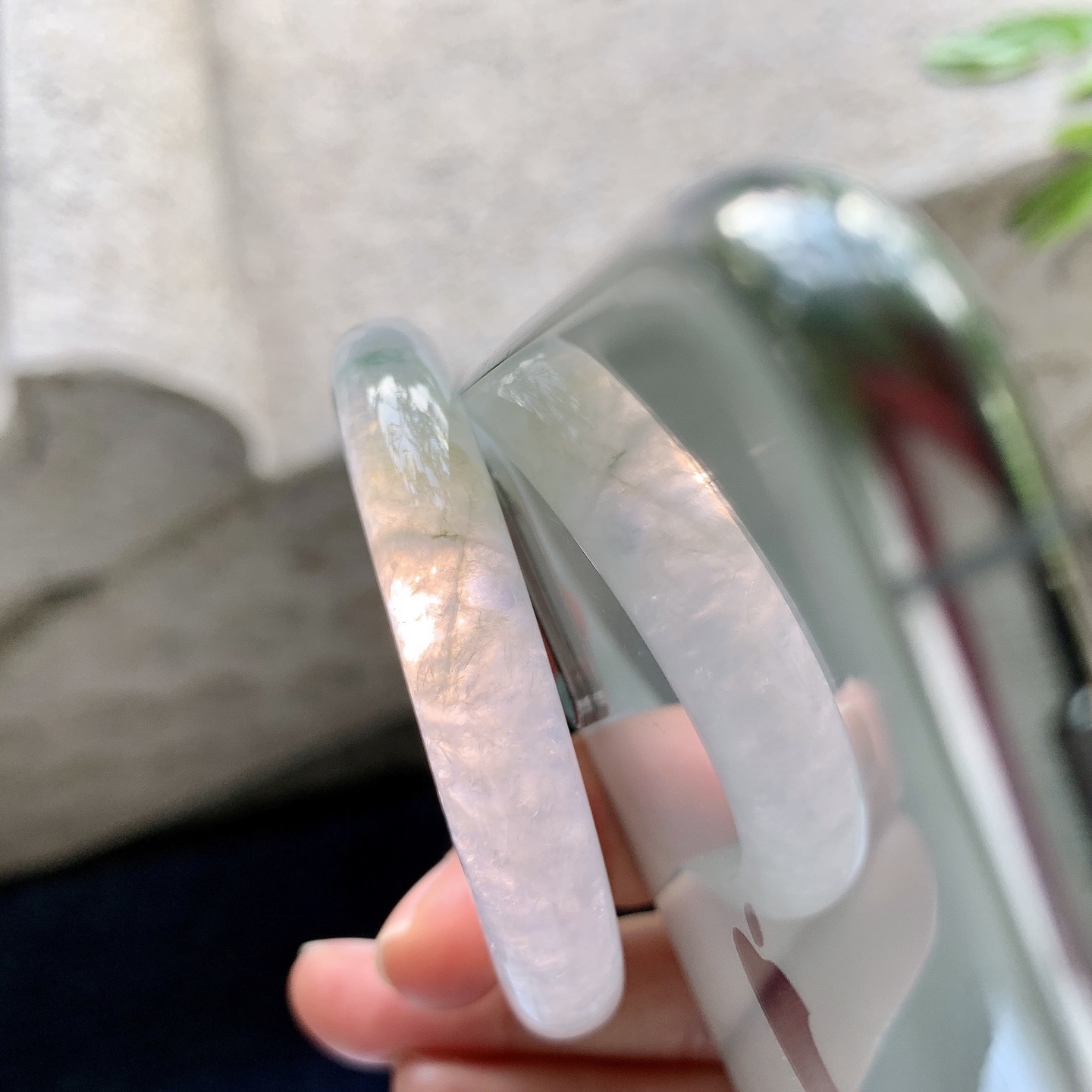正圈49 50，圈口50.7/9.6/6.8，编码GF082625，冰飘花，水润，种老，细腻，打灯有棉纹
