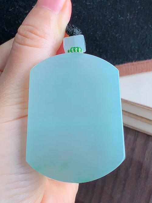 ️ 无事牌，尺寸52.4-39.4-5.7mm，包A附证书