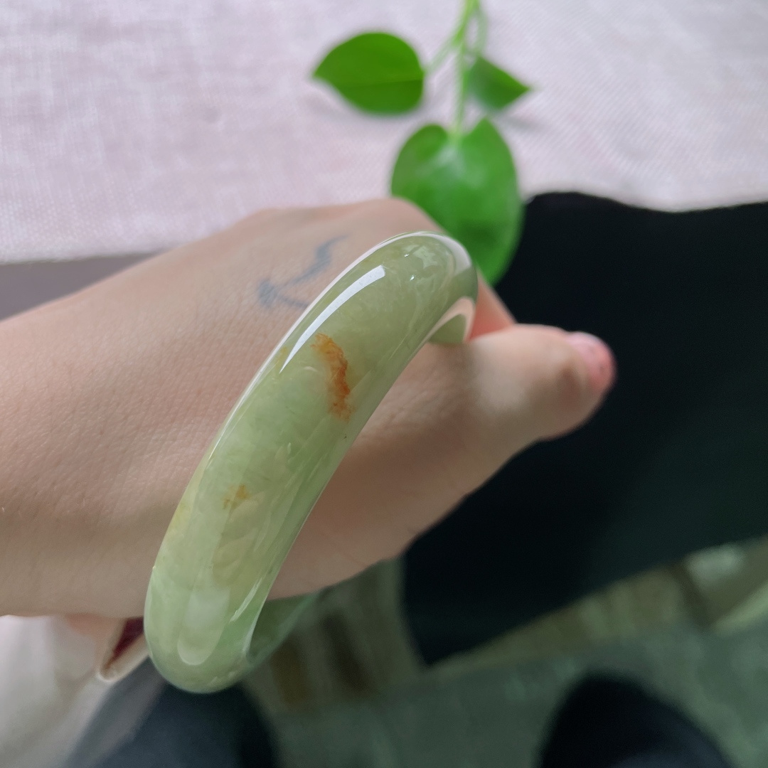 黄翡正圈，水润细腻，黄橙明媚，贵气，皮纹，ss54464a