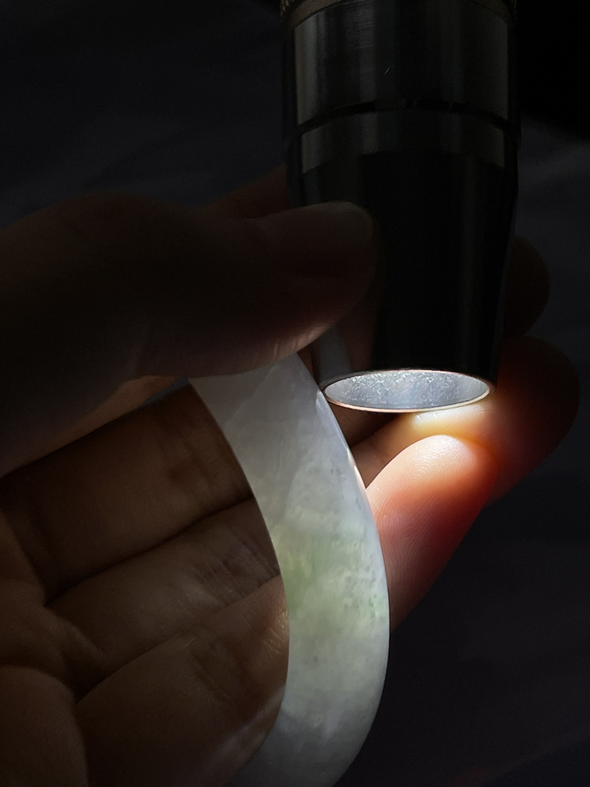 贵妃圈口53.7，冰糯种飘花贵妃翡翠手镯