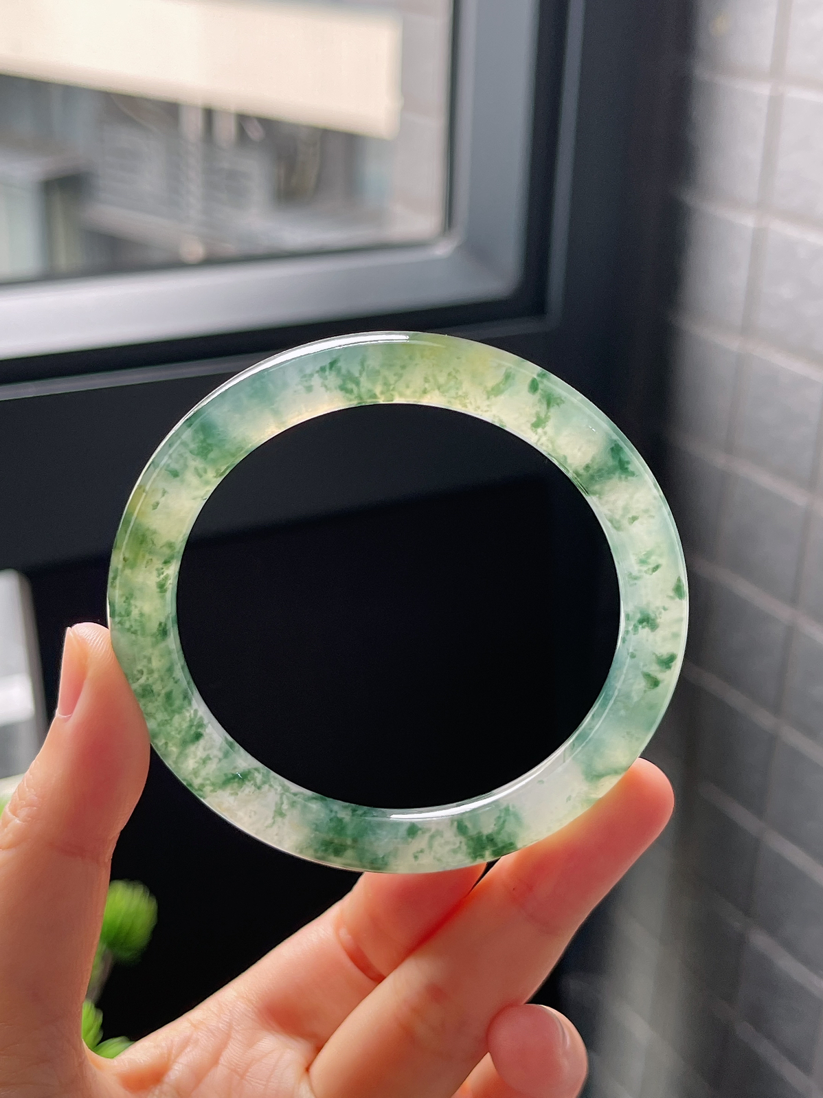 圈口55.2，冰种飘花灵动花翡翠圆条手镯