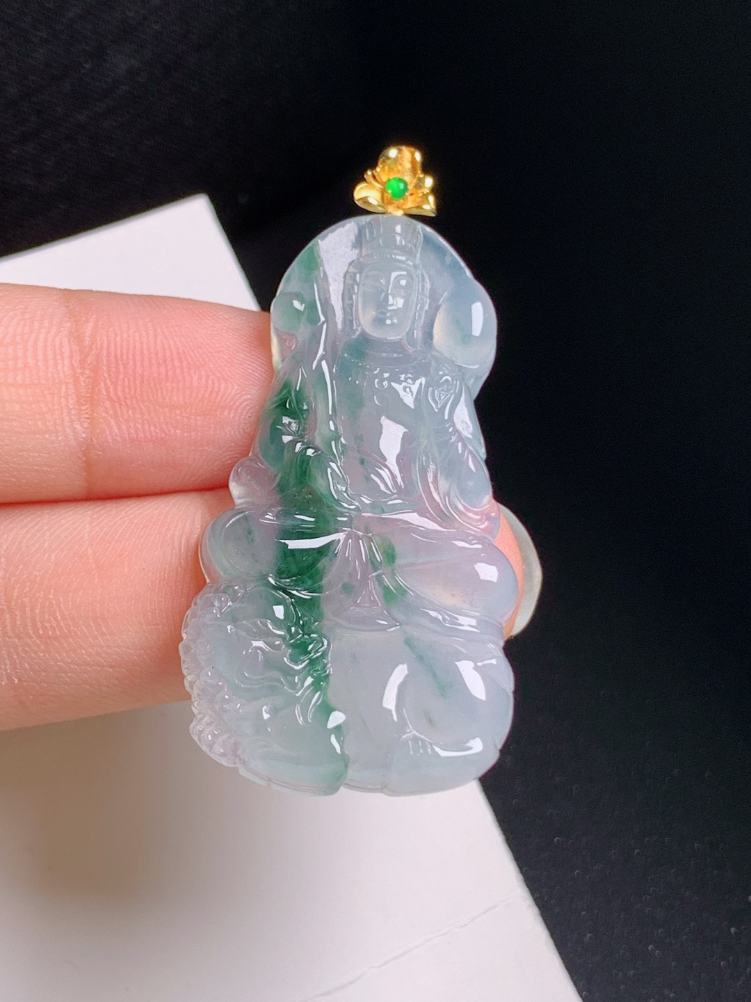 冰种飘花观音吊坠，胶感十足，雕工精细，智慧护佑