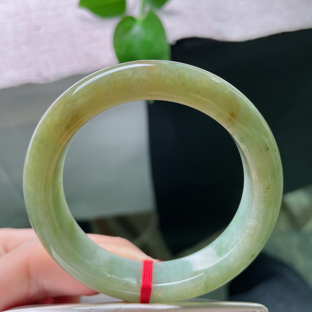 黄翡正圈，水润细腻，黄橙明媚，贵气，皮纹，ss54464a