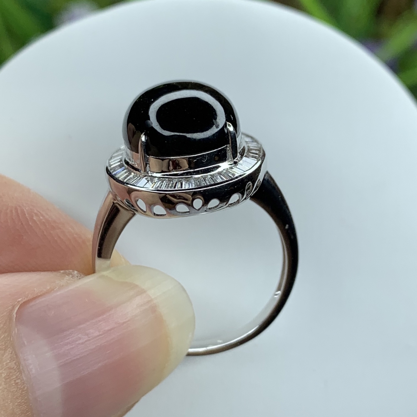 新品成品 墨翠18k镶嵌蛋面女戒