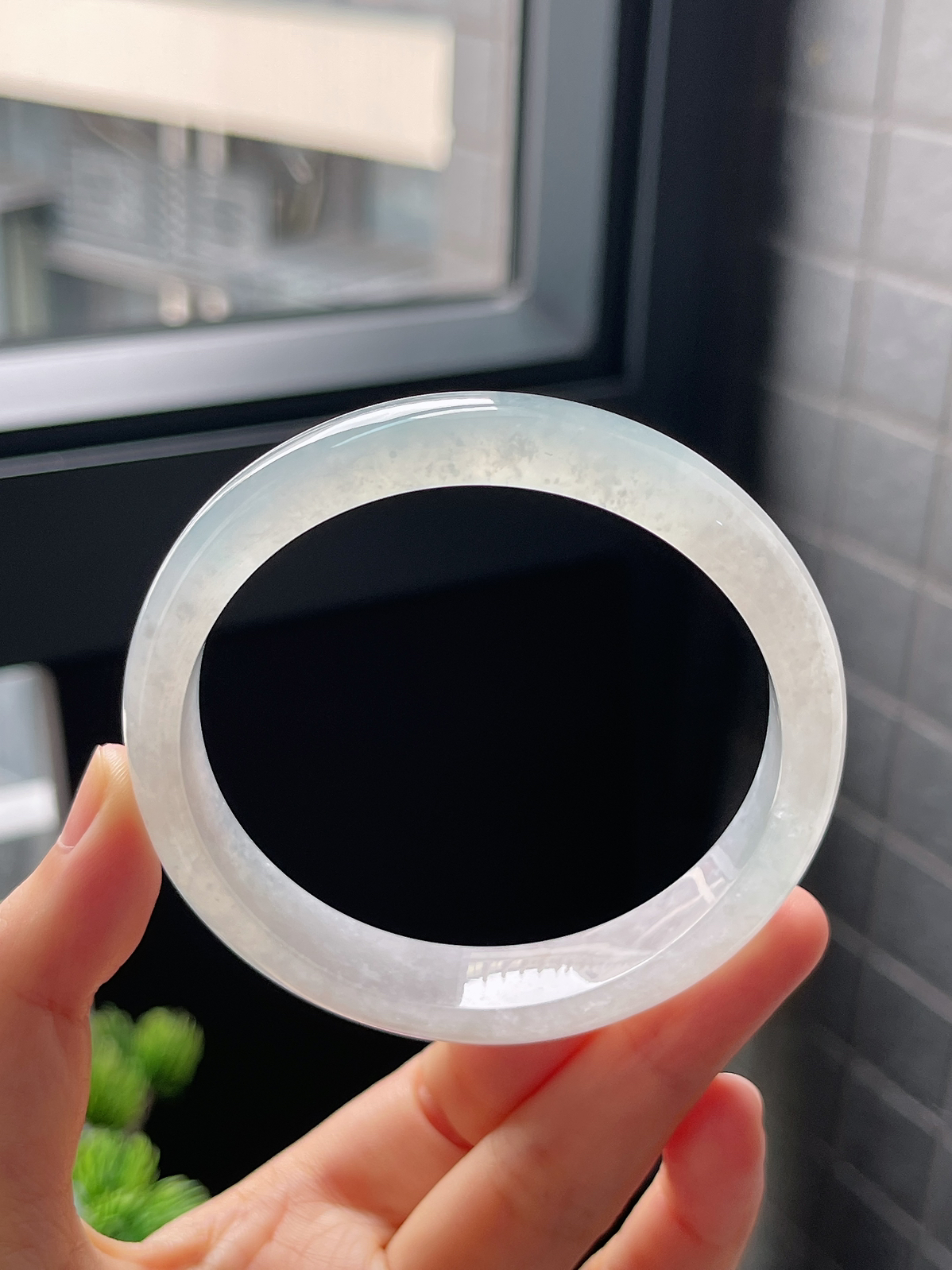 圈口58.7，白冰翡翠翡翠正圈手镯