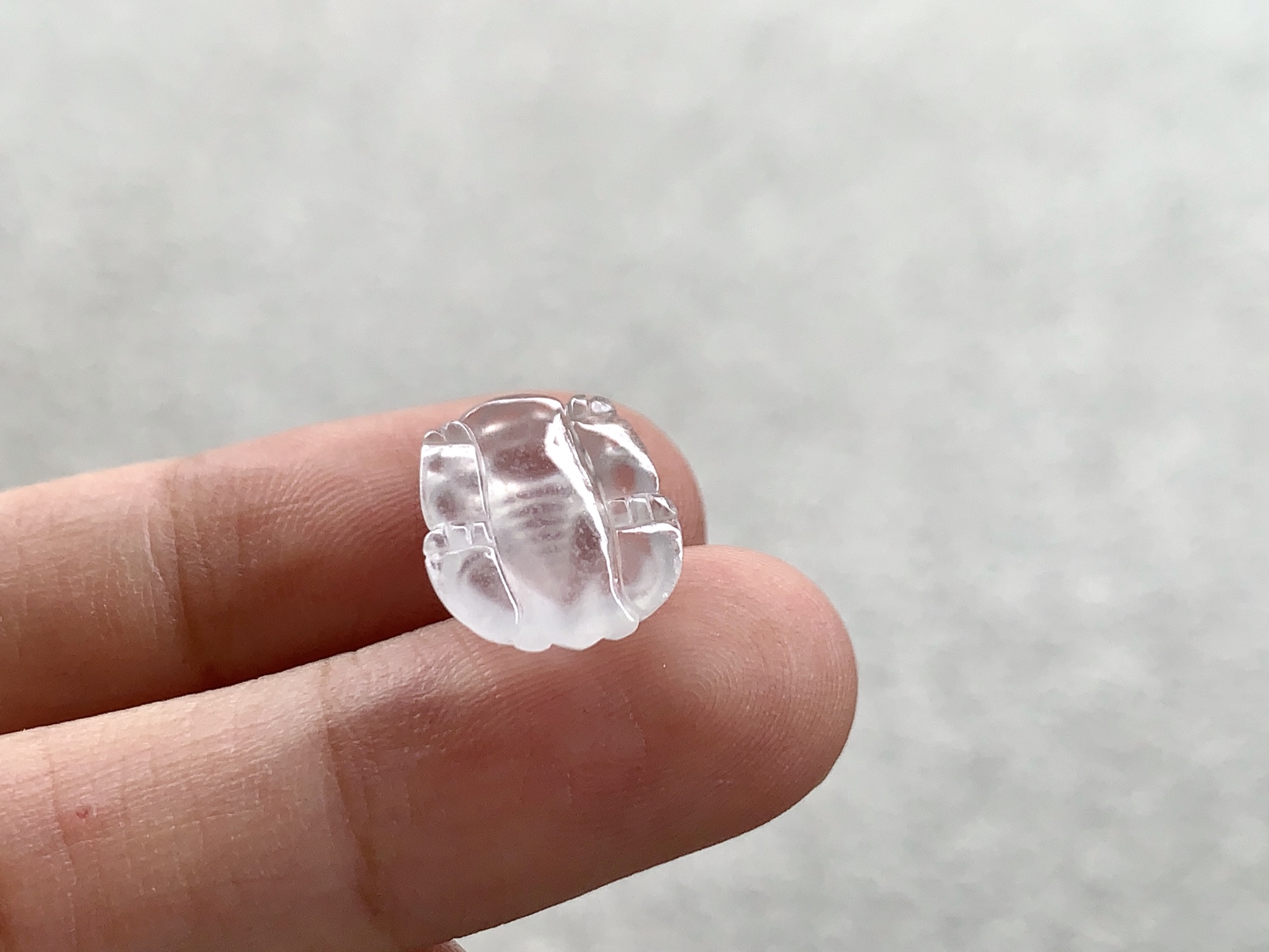 冰貔貅，尺寸：12.7×10.5×3.7
