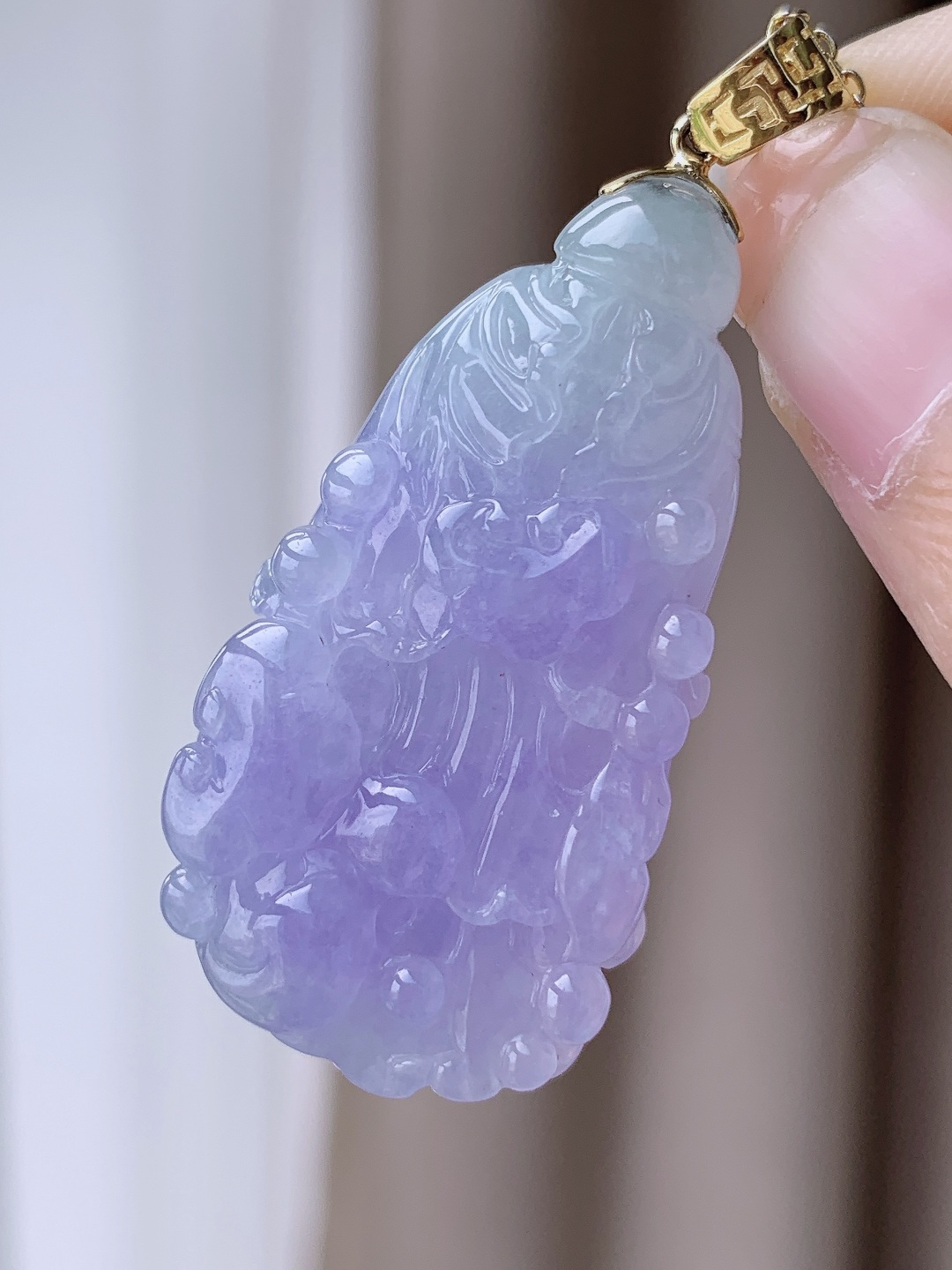 冰紫白菜百财吊坠,18k金镶嵌,性比高,无裂,大件,超厚,整体49.7,裸石42-21.8-11,重量17.2克