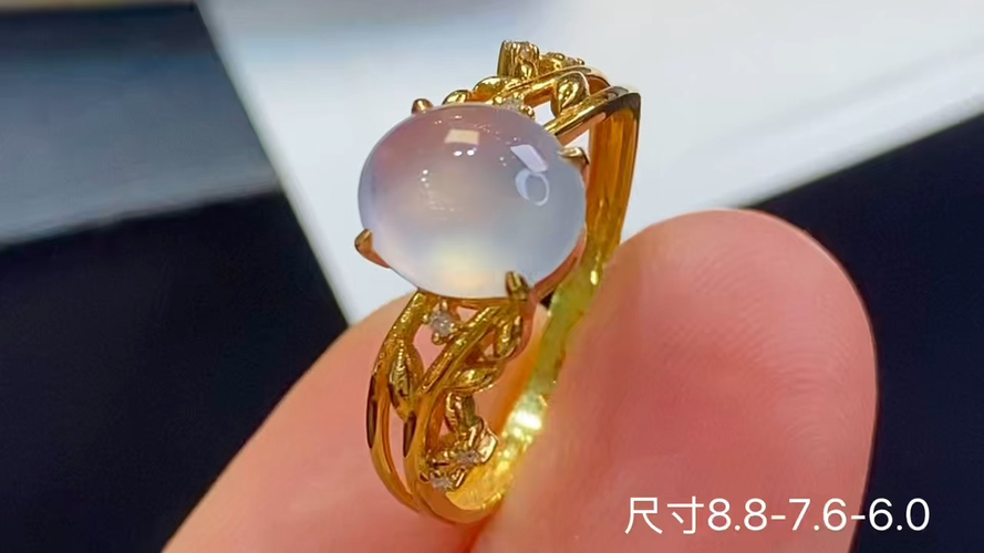18k金+钻玻璃种蛋面戒指，无裂，8.8-7.6-6.0