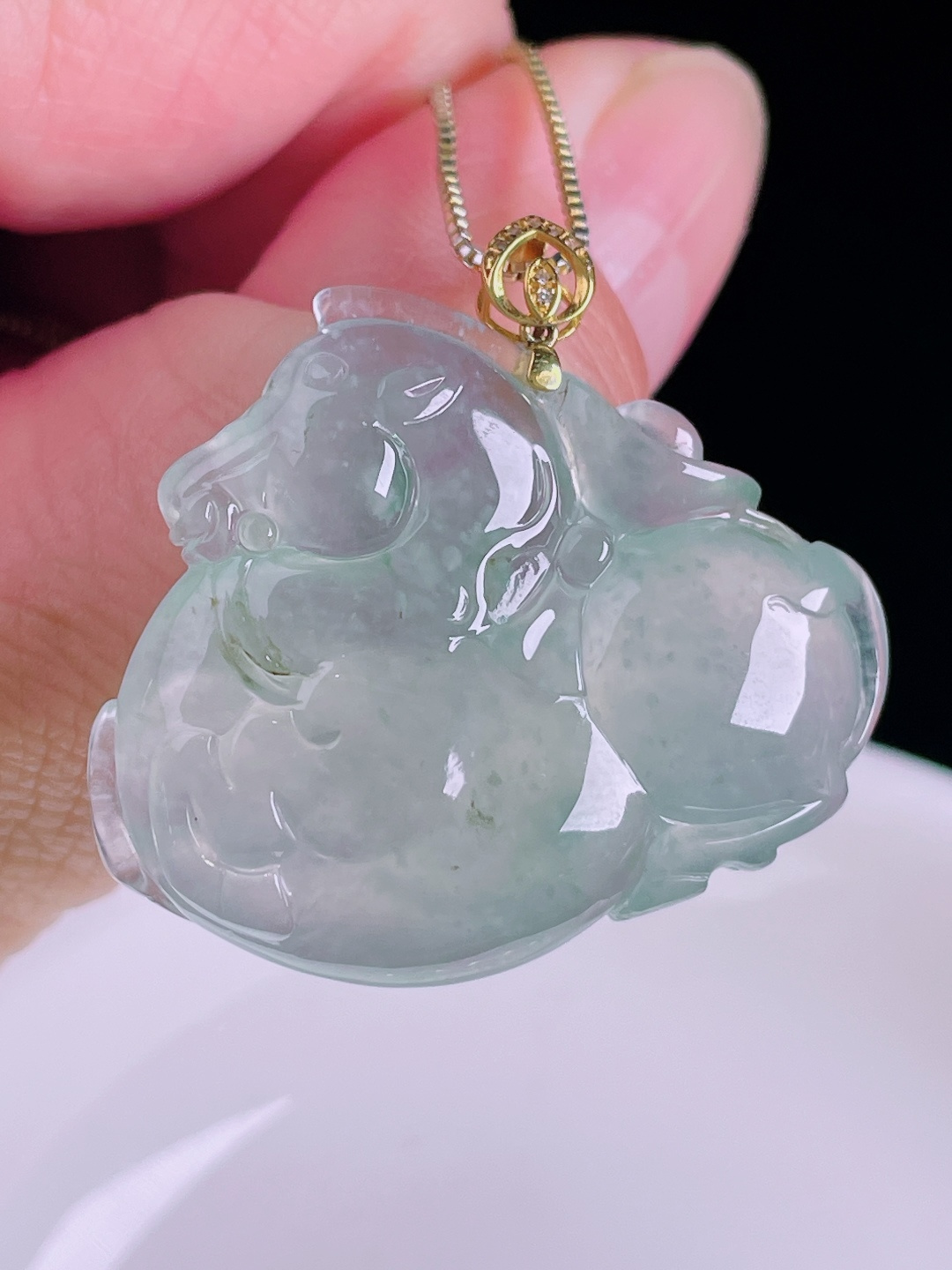 唐马，18k镶嵌，老种起光，细底通透，尺寸：32.2裸石28.4/33.6/8mm0826