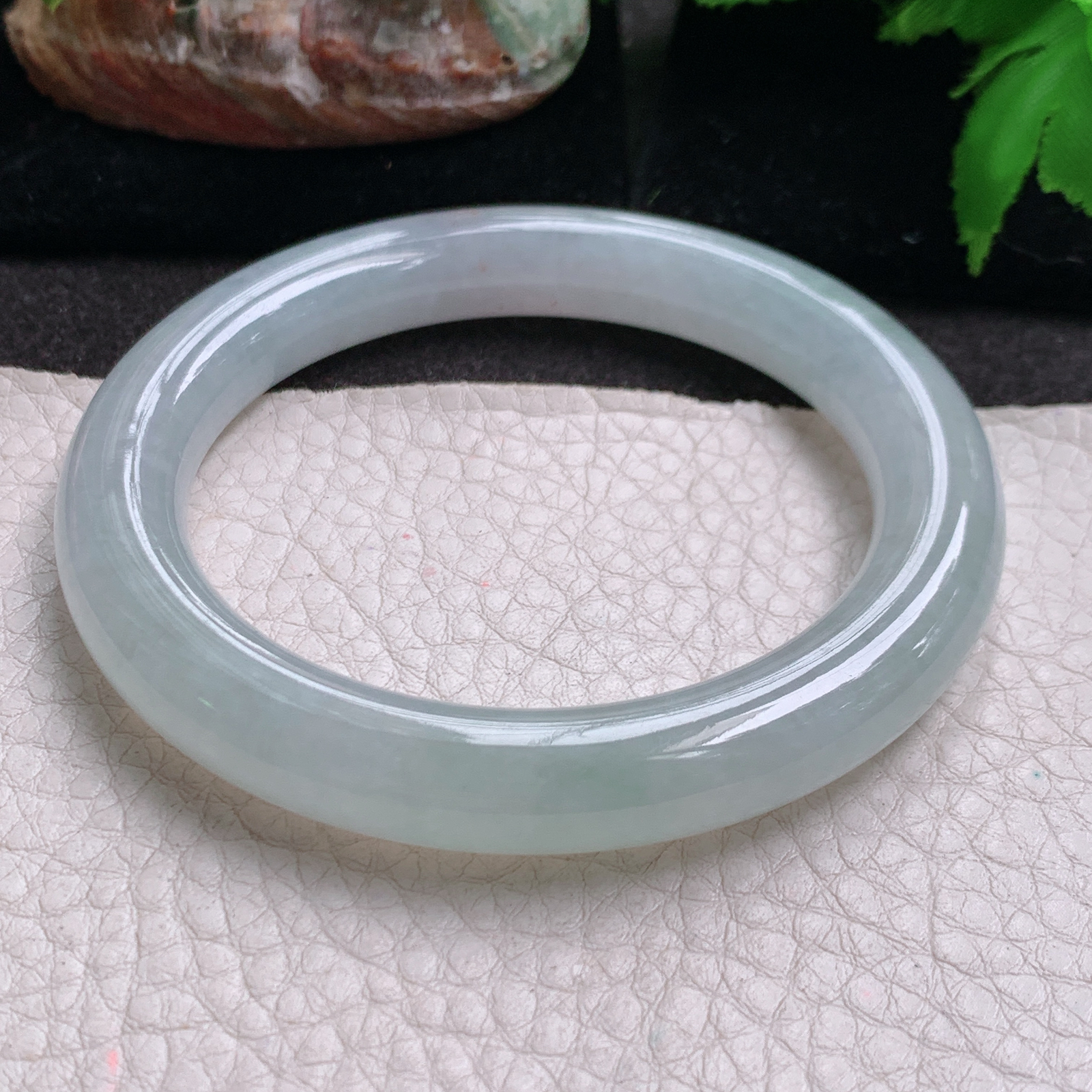 js实拍54.5*9.6*10美人镯 缅甸翡翠玉手镯冰纯圆条玉手环