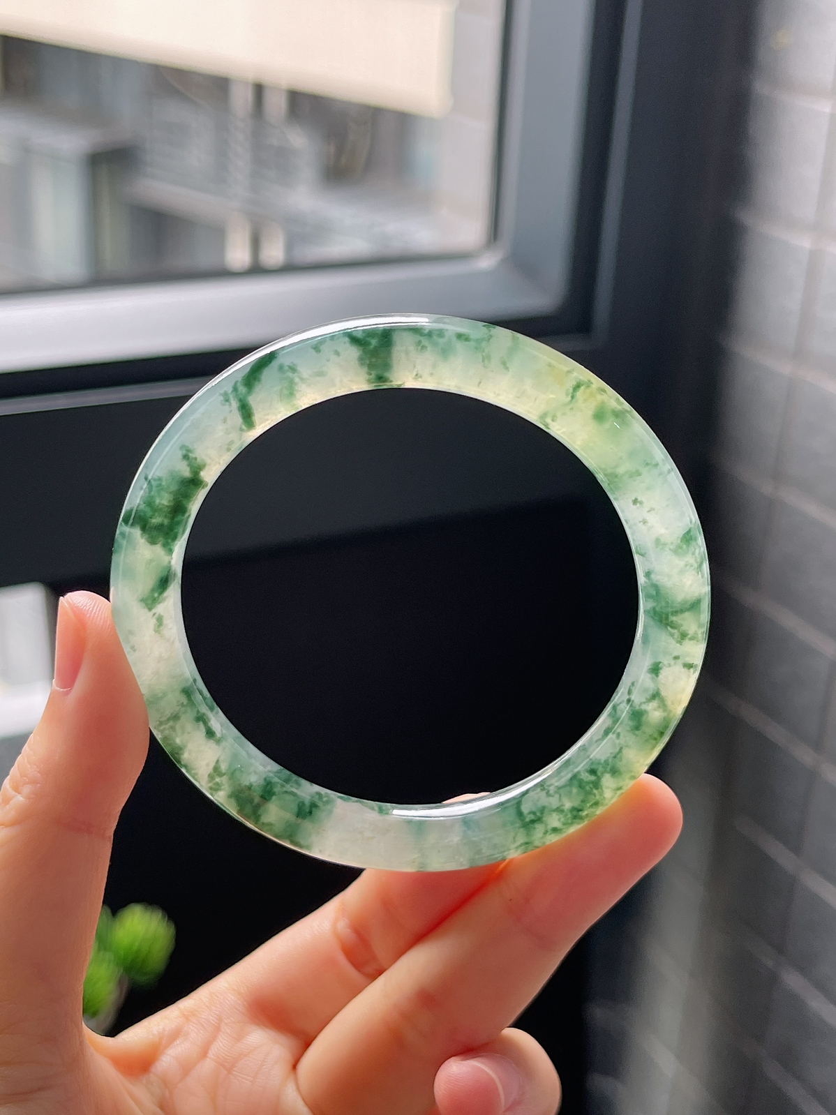 圈口55.2，冰种飘花灵动花翡翠圆条手镯