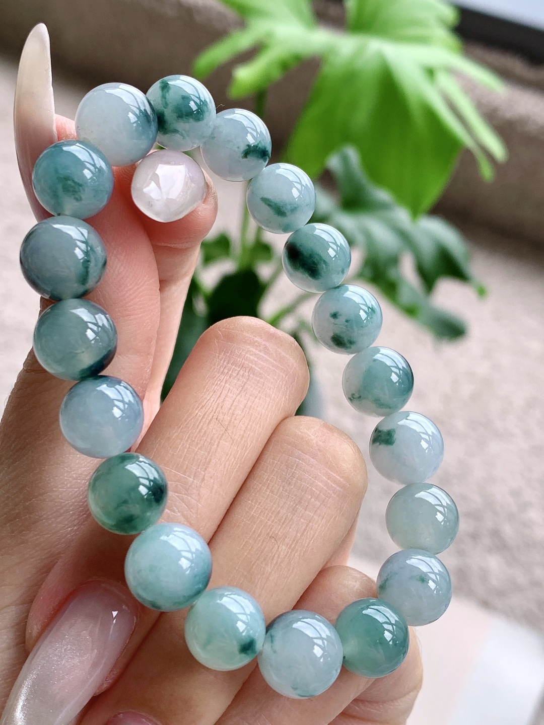 珠子糯冰飘花手串圆珠子手串,说明缅料性比高,尺寸9.7mm,重量32.7克