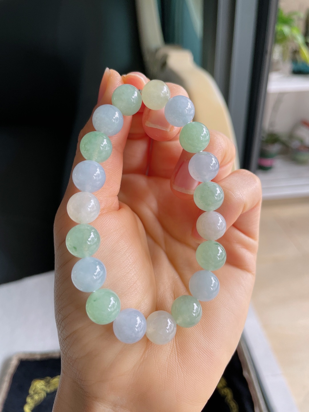 缅甸天然翡翠A货，冰多宝手串，尺寸：10mm。【编3768】