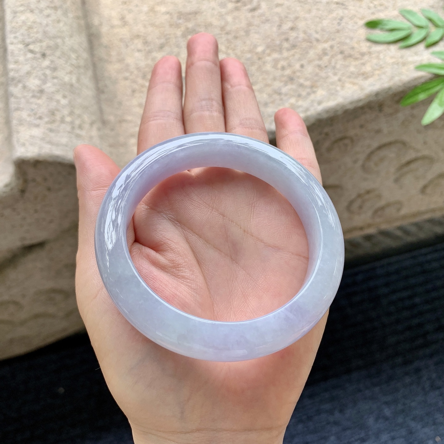 正圈57 58,圈口58.7/13/10,编码T1082702,细糯紫底，水润，种老，细腻，无裂