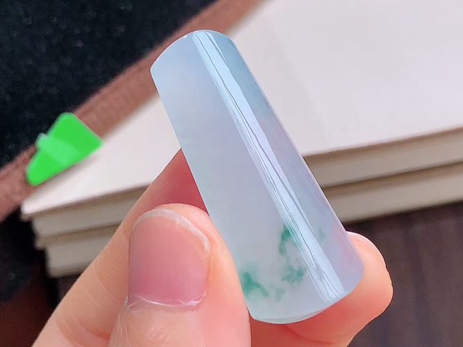 ️ 无事牌，尺寸35.8-15.7-5.5mm，包A附证书