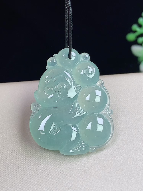 生肖灵猴，无裂，尺寸29.3-22.6-4.4mm，D27apt