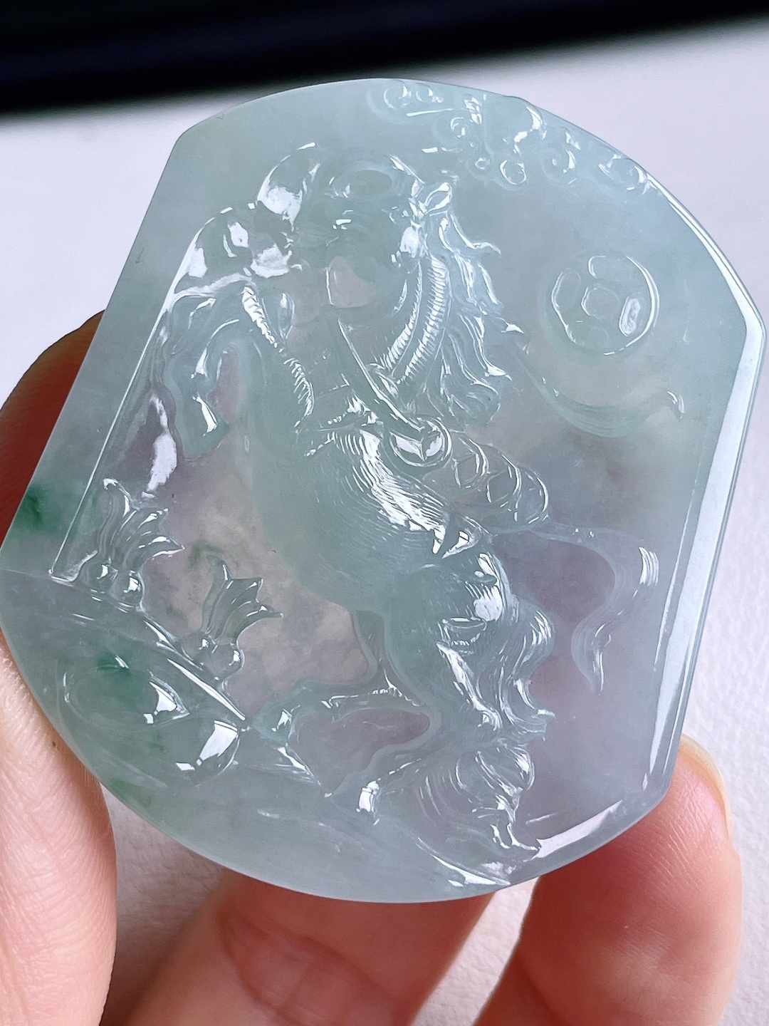 糯冰飘花生肖马牌吊坠,性比高,尺寸51-53-5.6,重量27.4克
