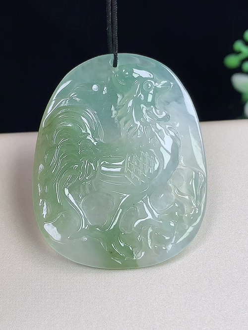冰飘花生肖鸡牌，无裂，尺寸37-29-5.0mm，D27apt