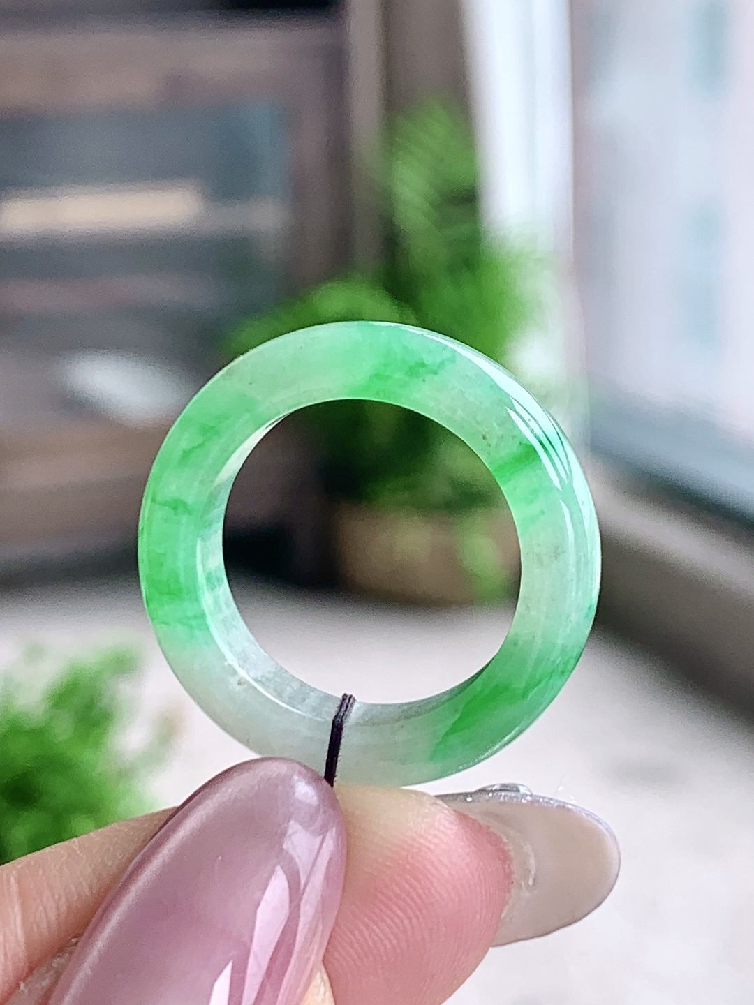 裸石冰飘绿花戒圈指环说明性比高飘花尺寸5.9-4.2圈口18号重量5克