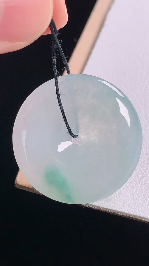 冰飘花平安扣，无裂，尺寸:29.2-4.8mm