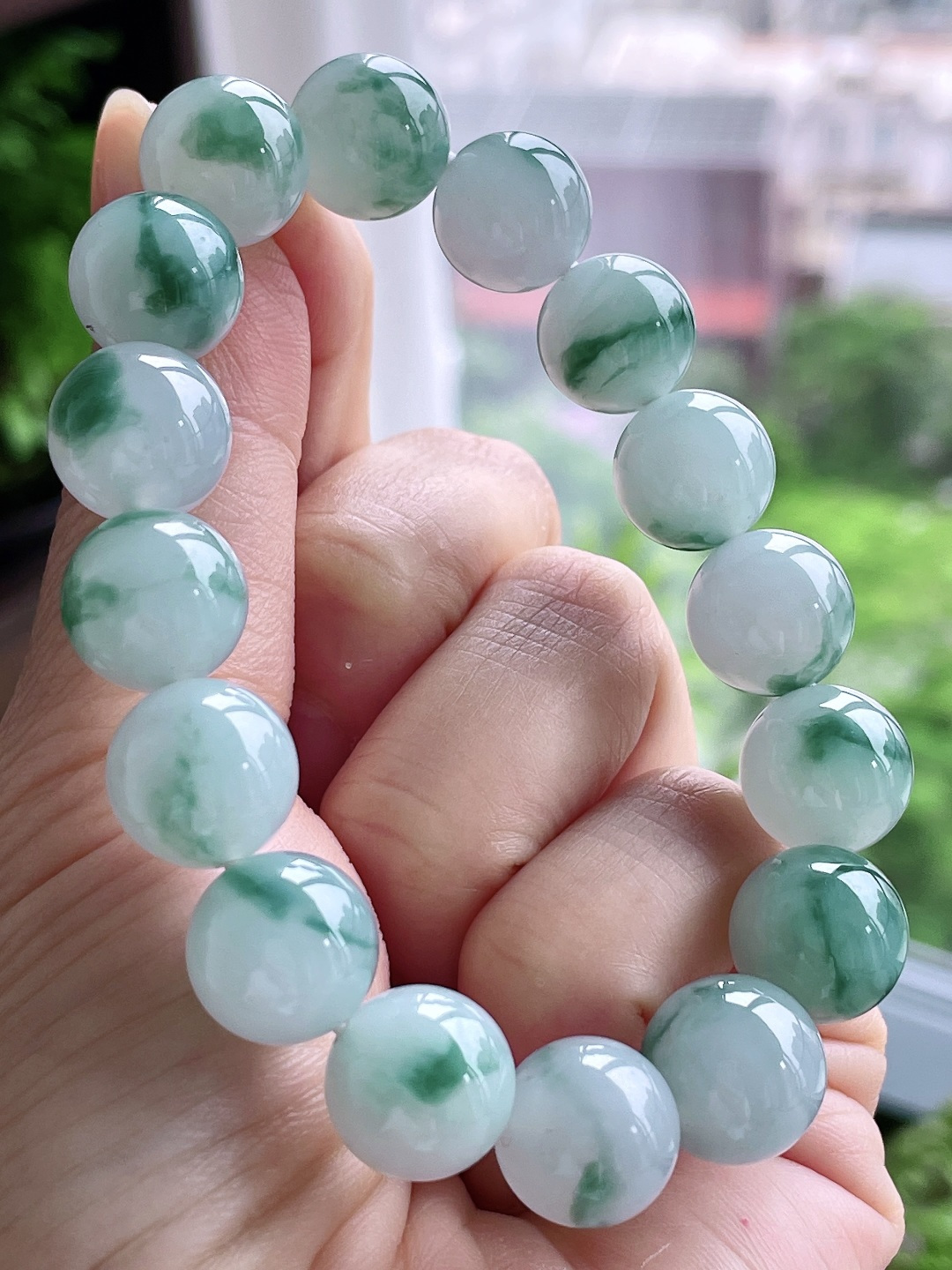 珠子糯冰飘花手串圆珠珠子手串,性比高,尺寸12.4mm,重量56.2克