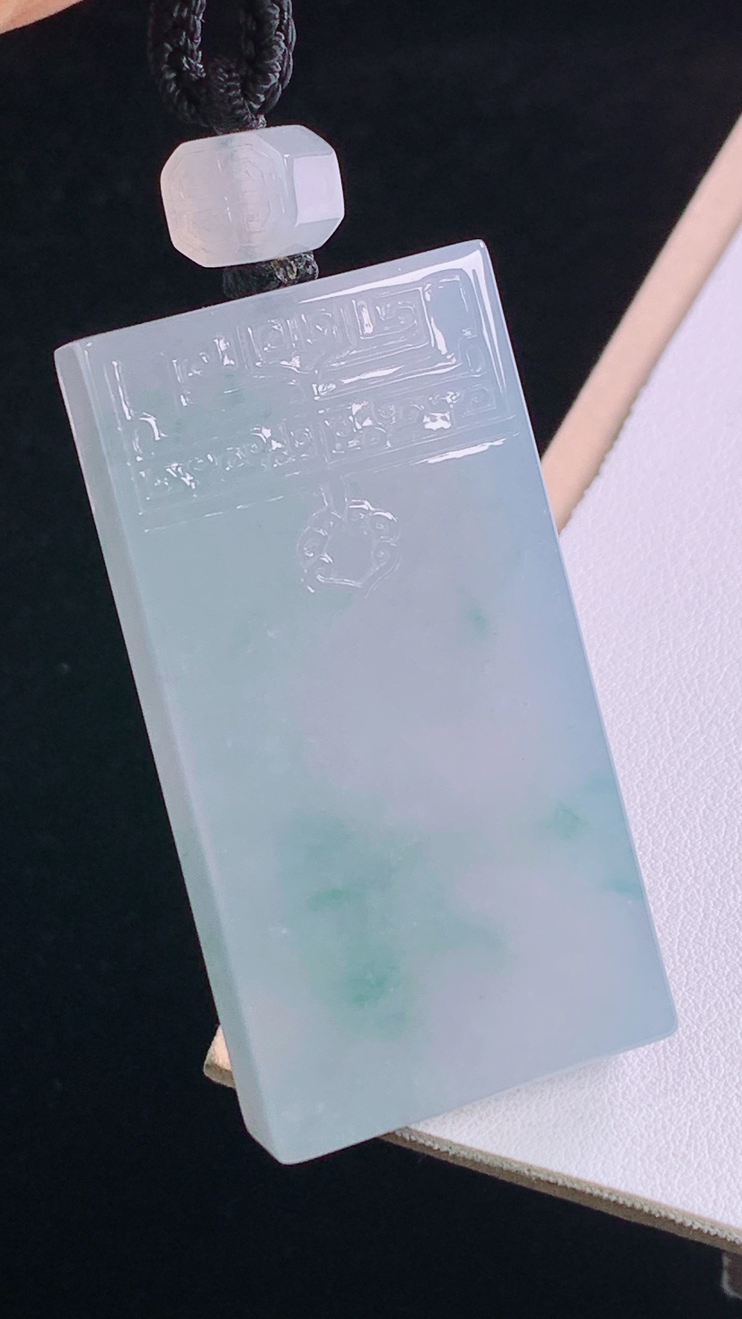 冰飘花仿古牌,花色灵动，水润清爽，无裂,尺寸:58.4-30.8-10.2mm