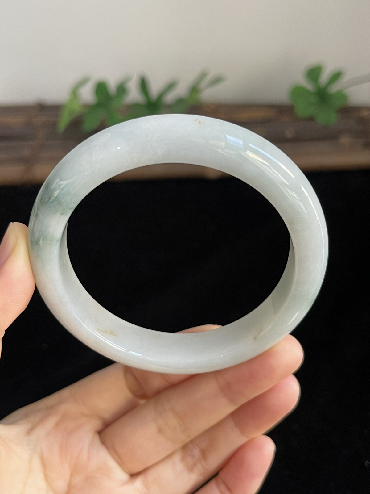 正圈57圈口，翡翠手镯