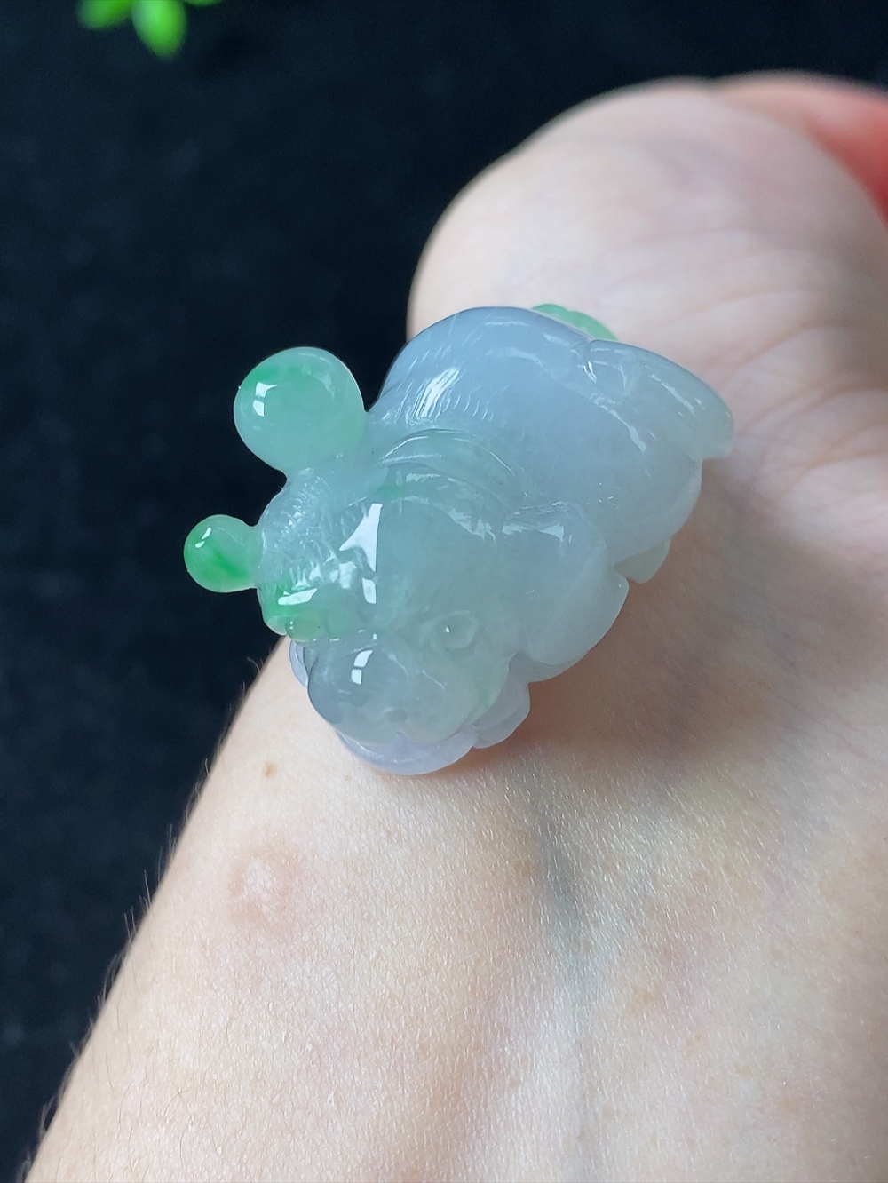 飘绿生肖狗，旺财，无裂，尺寸38-18.5-16.3mm,827xddg