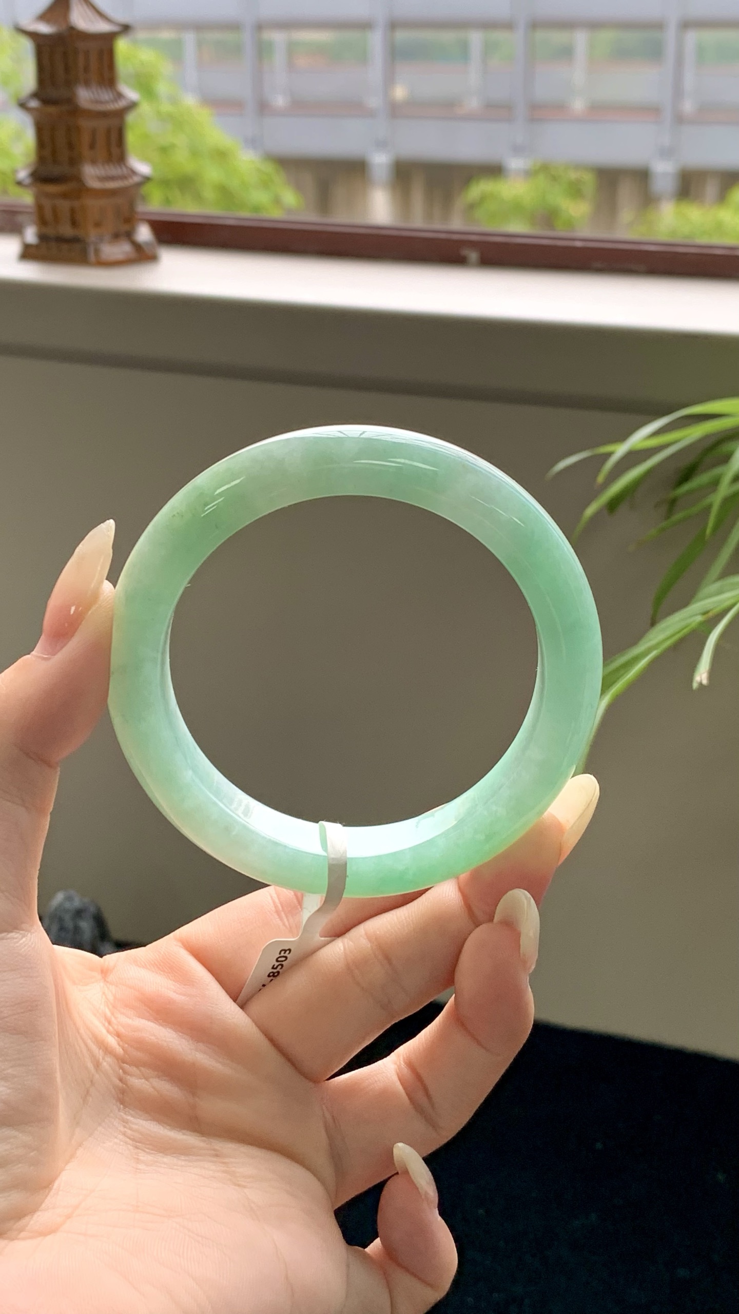 果绿洒金正圈成品 HYY-8503 尺寸：56.5-12-9
