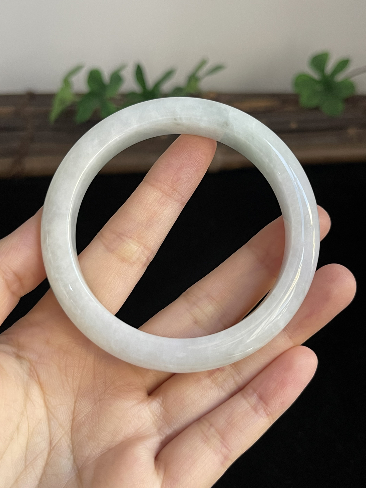 正圈56.8圈口，翡翠手镯